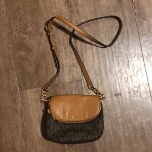 Michael Kors Crossbody Purse